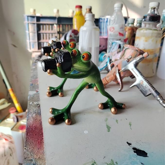 Outdoor Decor Garden Frogs Outdoor Decor Frog Gifts,Paparazzi Camera Decor,Frog Statues for Garden Frog Resin Crafts for Shelves Table Desk Decor