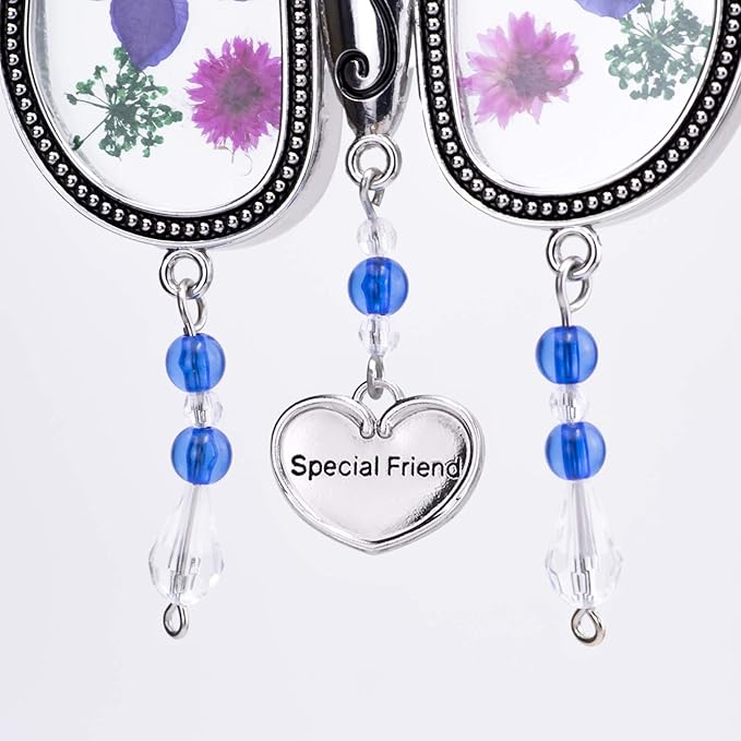 Laraine Butterfly Suncatcher with Pressed Flower Wings Mom Mother's Day Butterfly Glass Wind Chime Ornament Charm with Metal Heart Gifts for Mom Grandma Aunt Birthday (Purple Friend (with Free Hook))