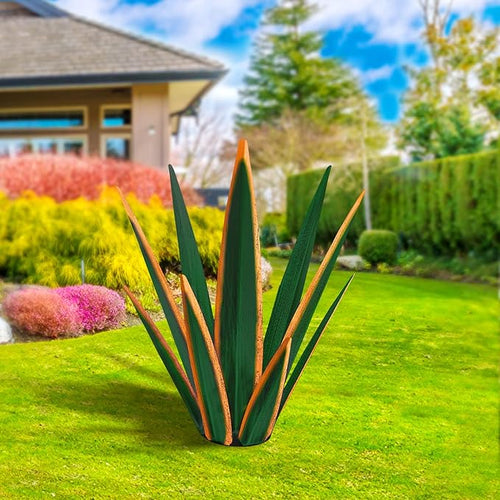 Large Tequila Rustic Sculpture, Rustic Metal Agave Plants for Outdoor Patio Yard, Home Decor Hand Painted Metal Agave Garden Yard Statue, Outdoor Lawn Ornaments Yard Stakes (Dark Green - M)