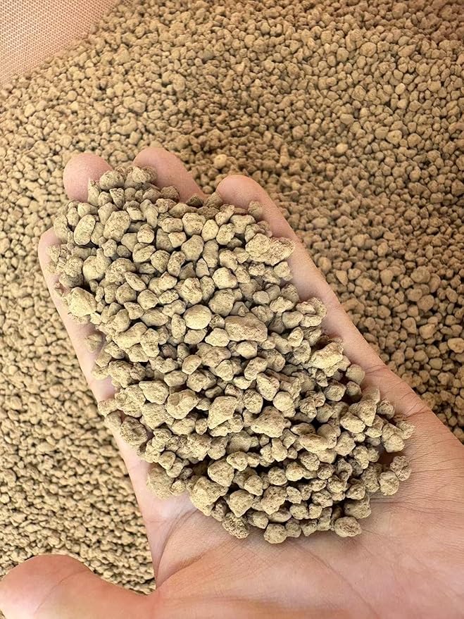 Japanese Hard akadama Bonsai Soil (Medium Grain,Approx. 19 lb 6-12mm, 14 L) for Medium - Large Bonsai Plants, Bonsai Subsoil