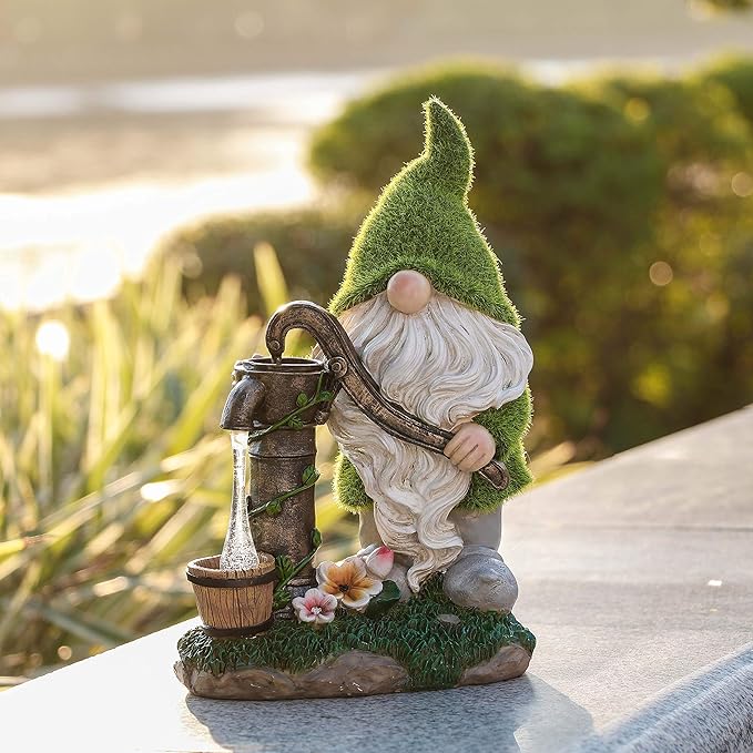 TERESA'S COLLECTIONS Resin Garden Gnomes Decor with Solar Lights, Green Outdoor Decorations for Porch Patio, Gifts for Women and Men,Outdoor Garden Decor Ornaments for Outside, 10"