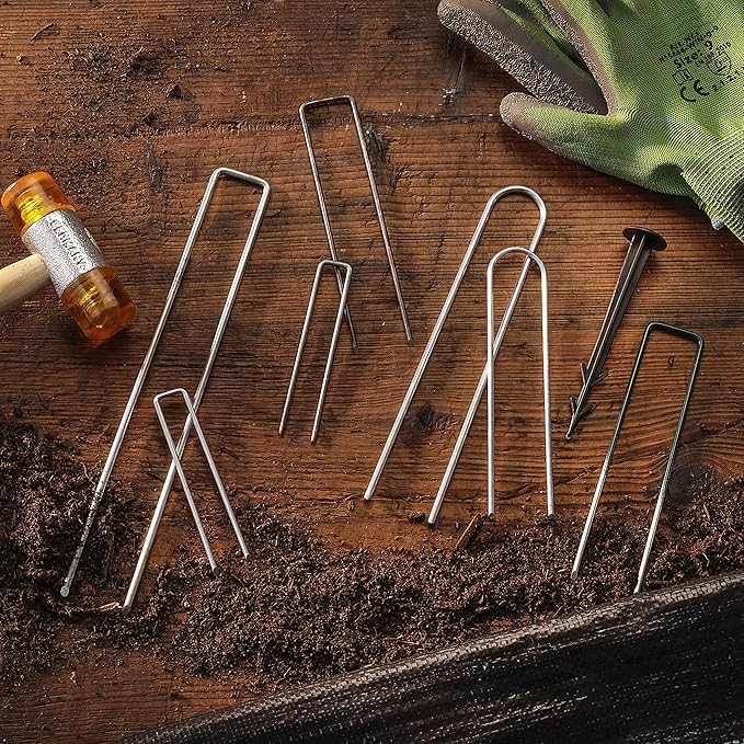 50-Pack Anti-Rust 6'' 11 Gauge Heavy-Duty Flat-Top U-Shaped Garden Stakes Staples Spikes Pins Pegs - Ground Stakes for Anchoring Landscape Fabric