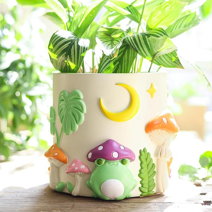 GUGUGO Colorful Frog Garden Planters Cute Unique Rainbow Planter with Drainage, Vintage Retro Mushroom Flower Plant pots for Indoor Plants, Eclectic Succulent Gardening Pot for Home Décor (A, 5Inch)