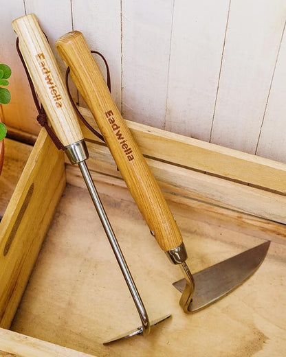 Sickle Hoe Japanese Weeding Sickle Garden Tool Japanese Weeding Tool Small Garden Hand Hoe Weed Scraper for Weeding Cultivating Trenching Japanese Stainless Steel Right Handed Hoe 13 Inch